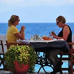 Lido Szálloda 3*