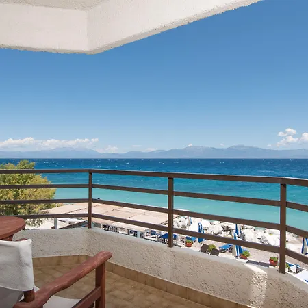 Lido Hotel 3*