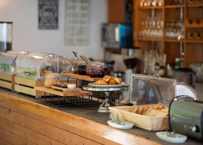 Lido ホテル クシロカストロ